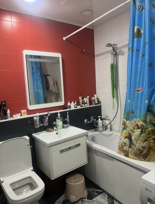 Продам квартиру 3х комнатную
