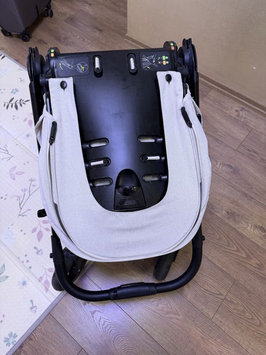 Бебешка количка до 22 кг. Mamas&Papas