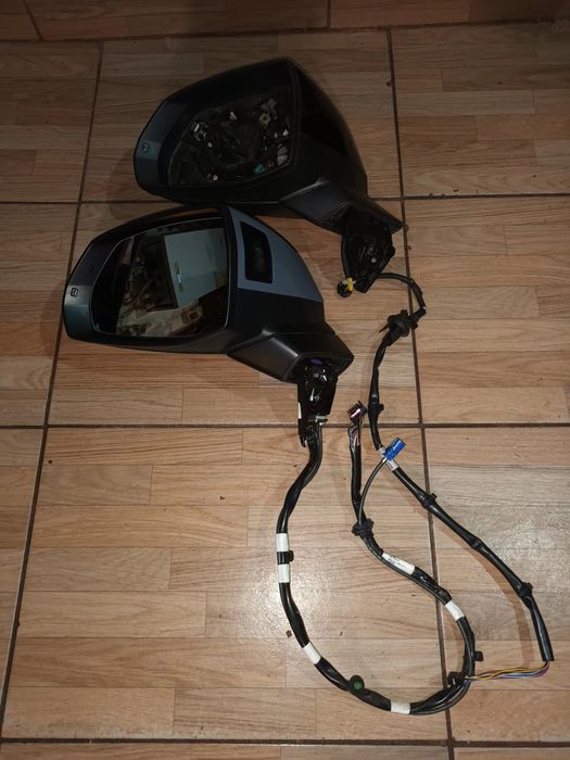 oglinda oglinzi Audi q5 2019