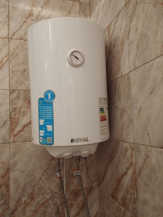 Аристон , бойлер 30 л