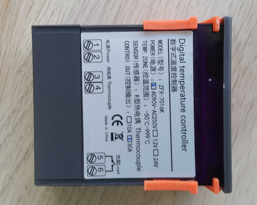 Терморегулатор за инкубатор термостат термореле температурен контролер