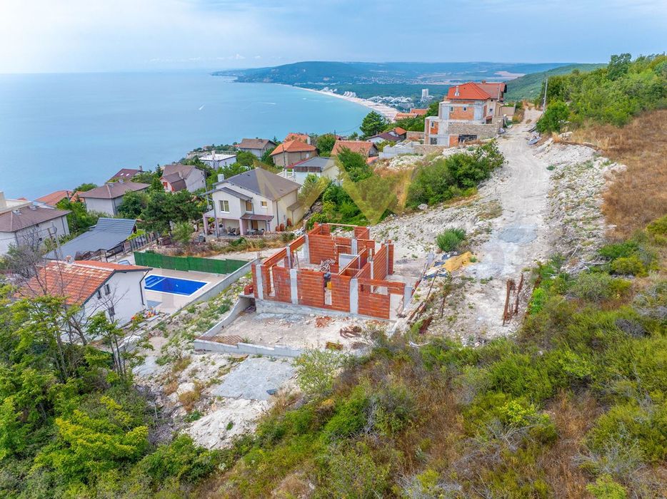 Продава се Къща в Балчик - 211 кв.м за 1882 €/кв.м - Снимка #1