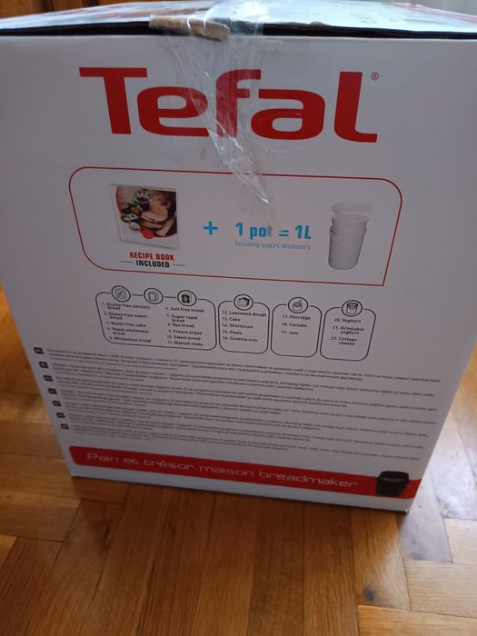 Vând mașină de pâine Tefal