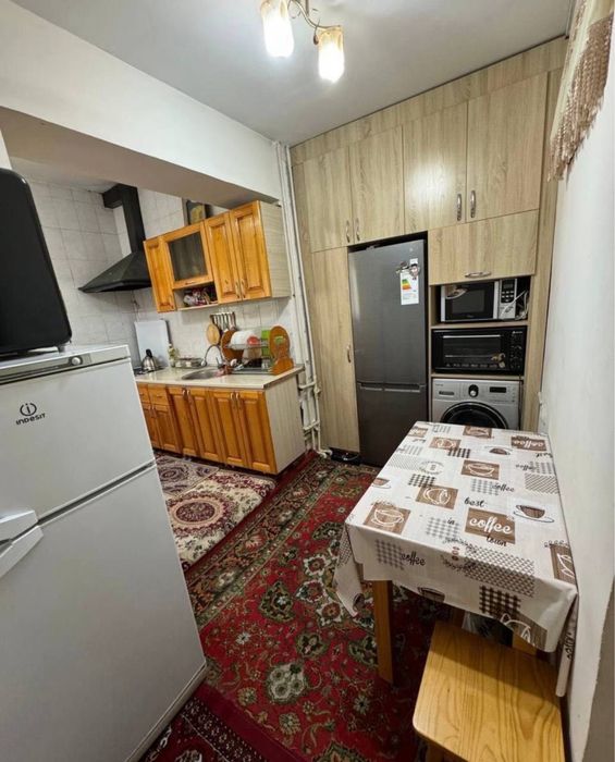 Продается 3/2/4 ком квартира куйлюк 1 кирпич дом