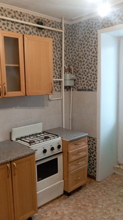 Сдаётся 1 ком  квартира,в рабочем 2/5