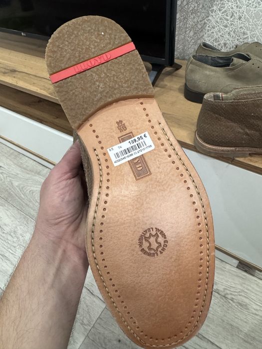 Новые ботинки