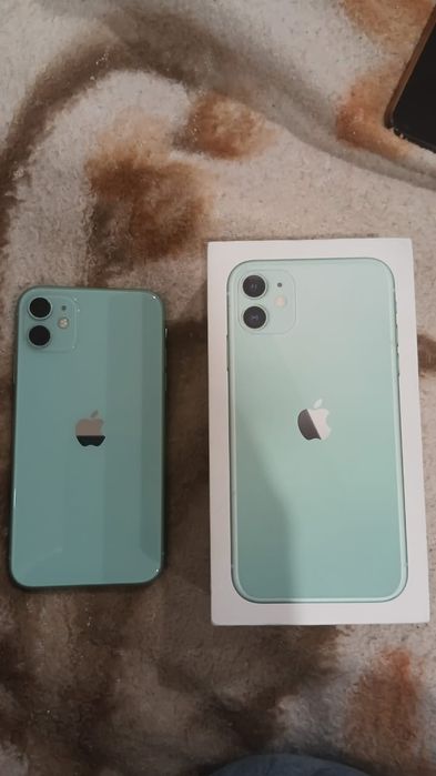 Продам Айфон 11 в идеале
