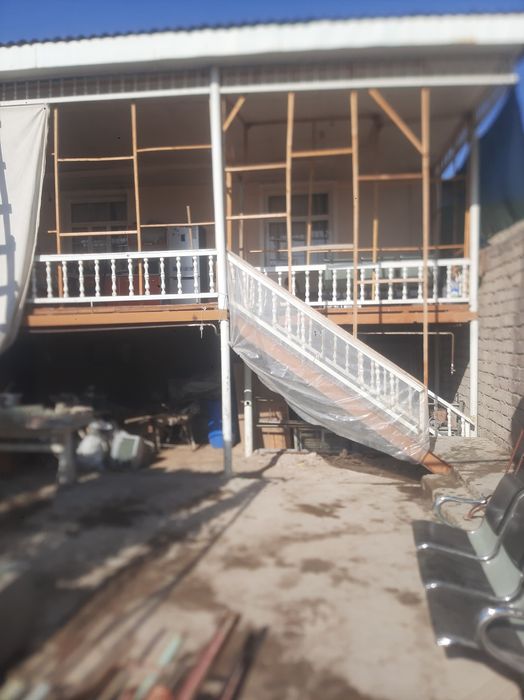 Ховли сотилади срочна