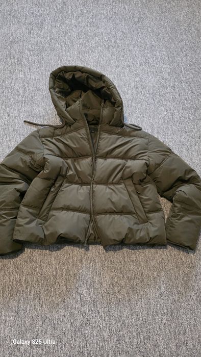 Geaca Zara,noua fără eticheta