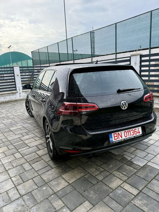 VOLKSWAGEN Golf 2013 — imagine 4