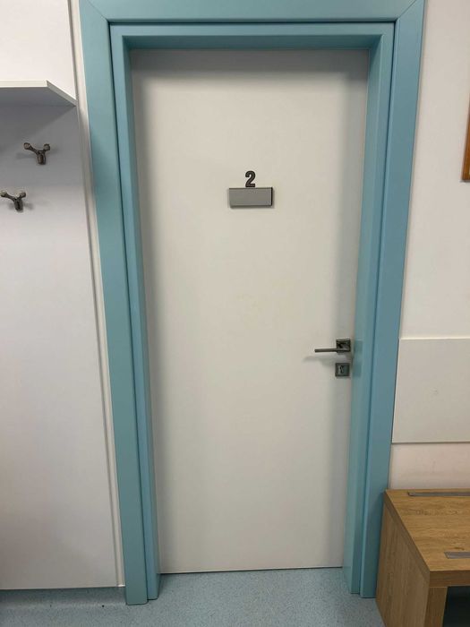 Vand usi premium calitate superioara dimensiune (pt gol) 210x90 cm