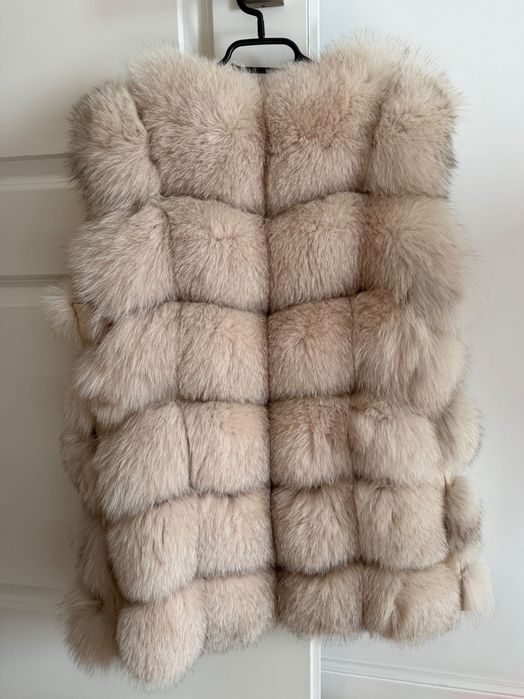 Vestă din blană de vulpe