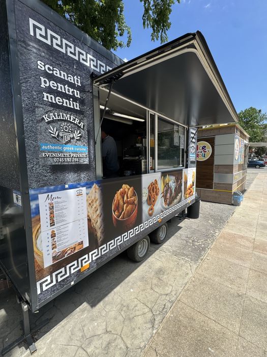 Rulota comerciala food truck