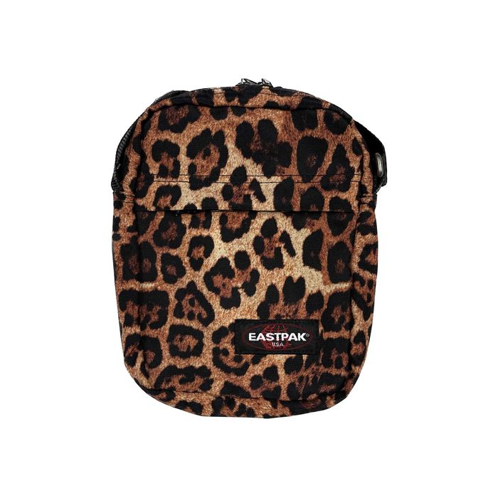 Унисекс чанта за рамо Eastpak Leopard Print Shoulder Bag