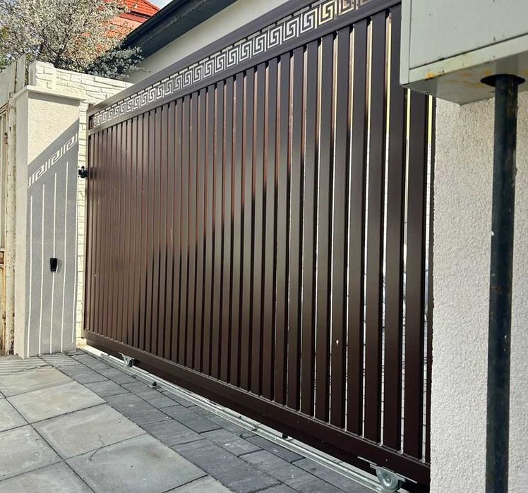 Garduri și Porți Metalice –Pentru Orice Proprietate. BalustradeTM