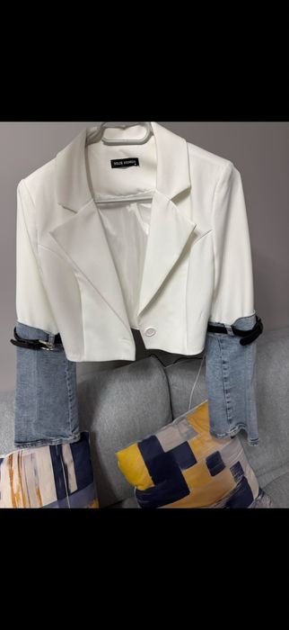 Сако с дънкови ръкави