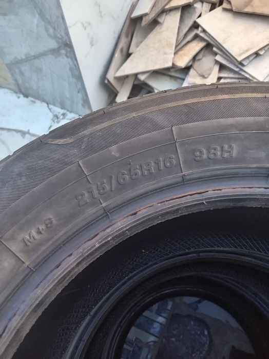 Продам Шины лето 215/65/16R