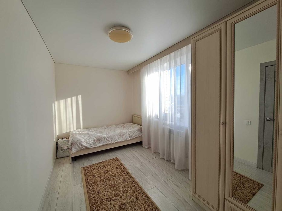 Продам 6 комнатный дом