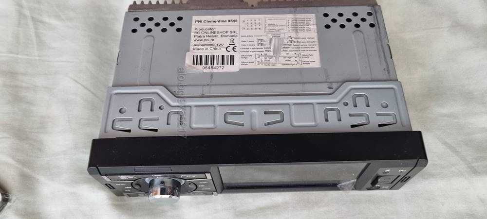 Продавам MP5 плейър за кола PNI Clementine 9545