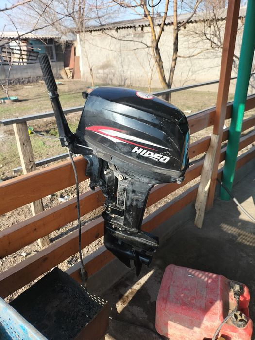 Лодочный мотор 20