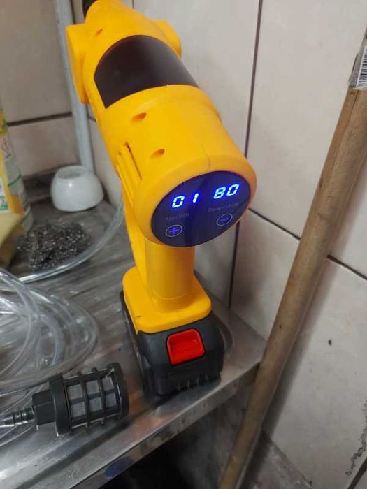 Aparat de spălat cu presiune fără fir pentru baterie Makita