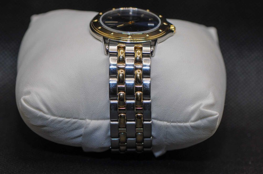 Мъжки швейцарски часовник - Raymond Weil Tango 5560