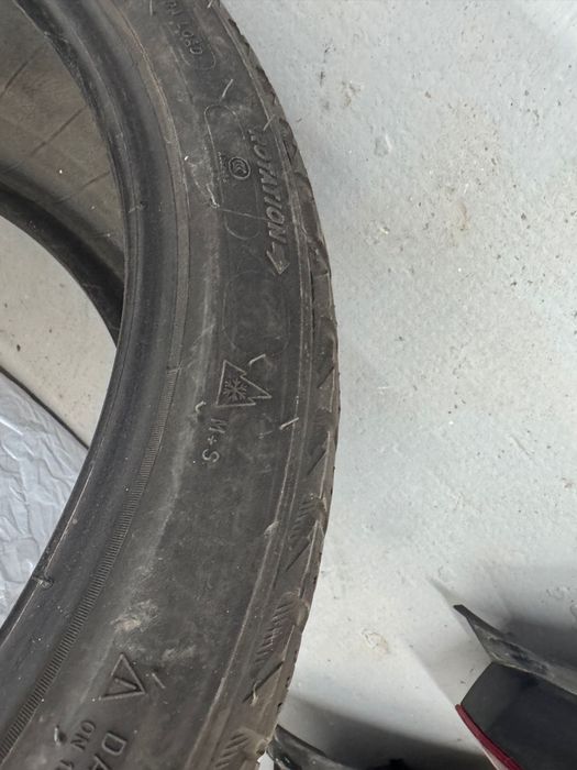 Anvelope iarna Michelin Snow 225/40 R19