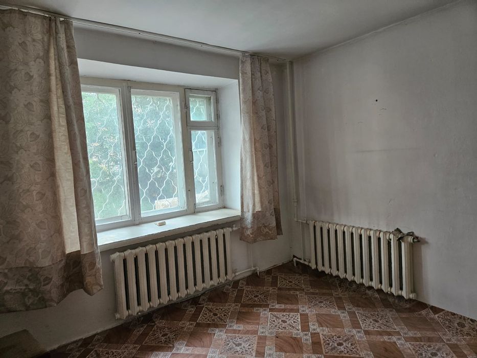 Продаётся комната по Вернадского 21