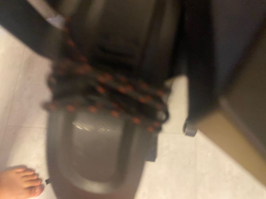 Vând căști Jbl quantium 100