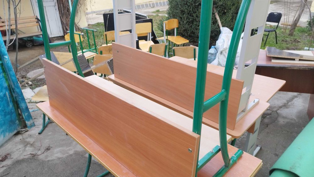 Парта ва стуллар сотилади