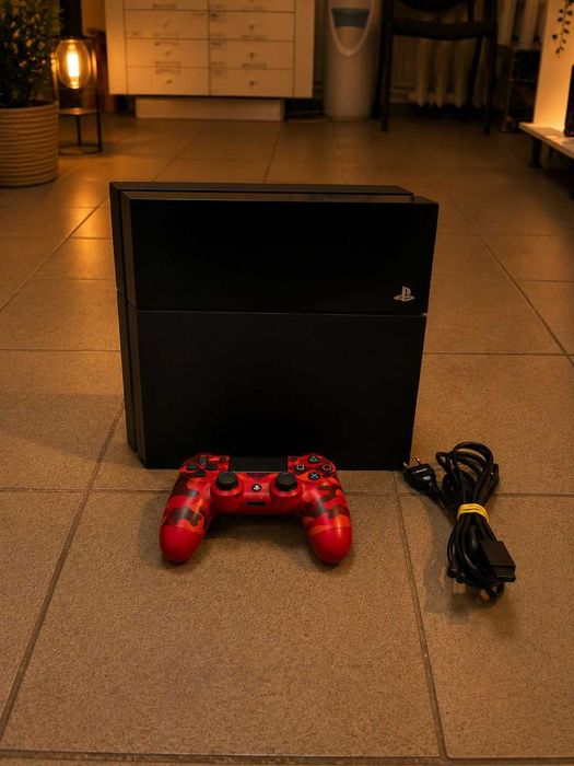 Consola Sony Playstation 4 ( Galata B8548 ) Garantie 2 ani!
