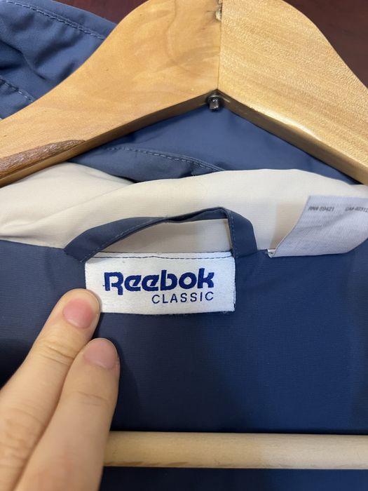 Женская куртка Reebok б/у М