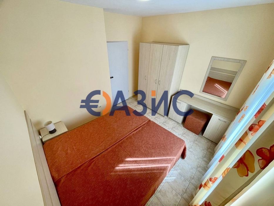 Продава се Двустаен апартамент в Свети Влас - 70 кв.м за 1128 €/кв.м - Снимка #12