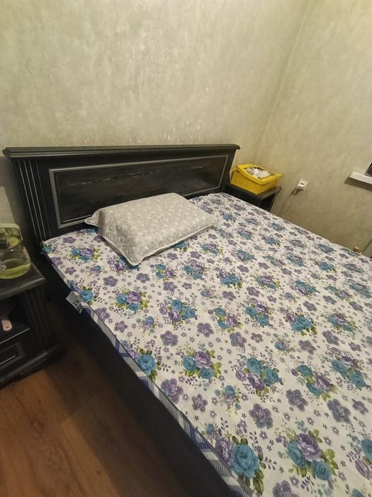 Продается двухспальная кровать