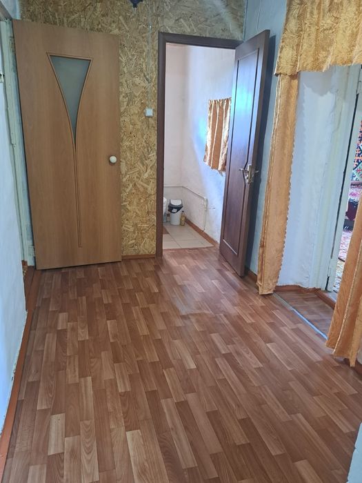 Дом, Село Тай. С хоз. постройкамии
