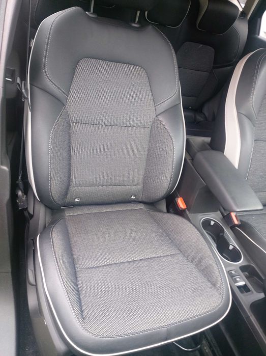Отличен салон/ седалки Рено Каптюр Renault Captur