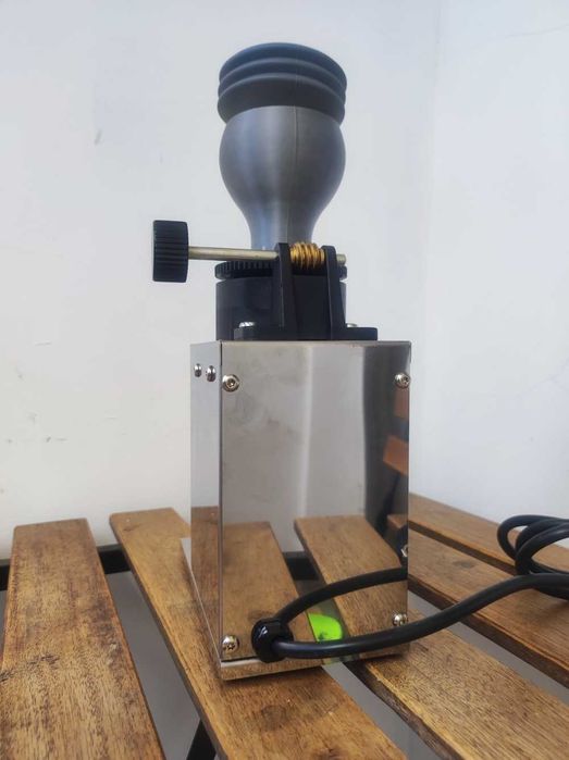 Кафемелачка Lelit Fred PL043MMI