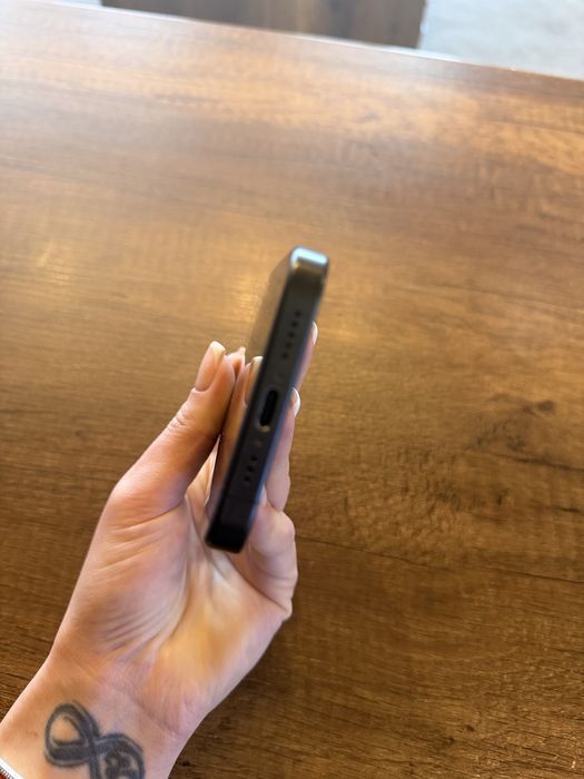 Iphone 15 pro 128