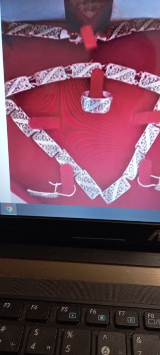 Изящно сребърно  колие комплект