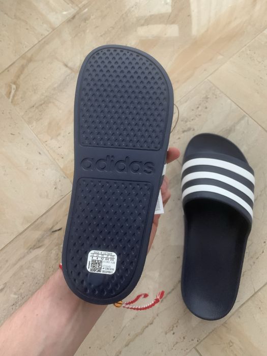 Чехли Adidas универсални