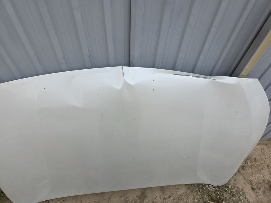 Капот от Шевроле монза