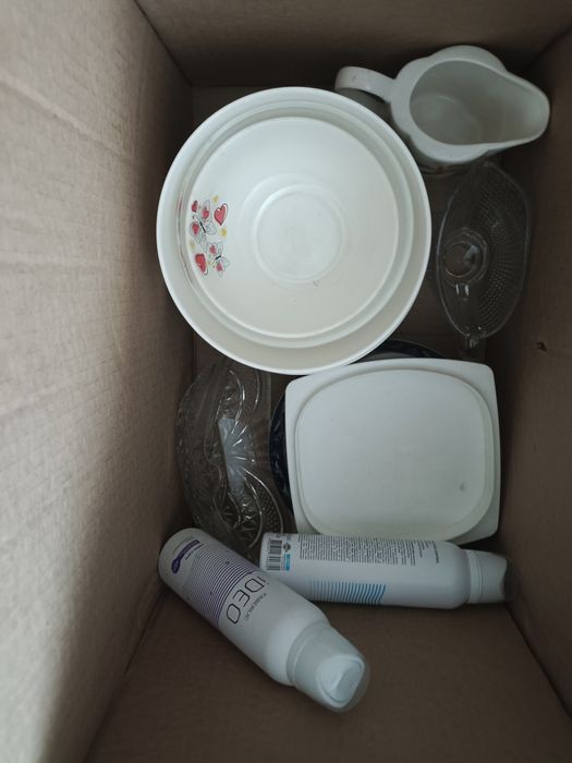 Отдам бесплатно вещи