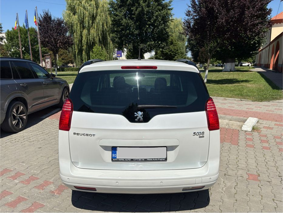 Peugeot 5008 1.6 HDI