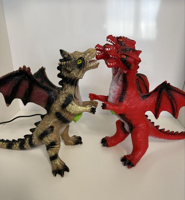 Dinozaur de jucarie