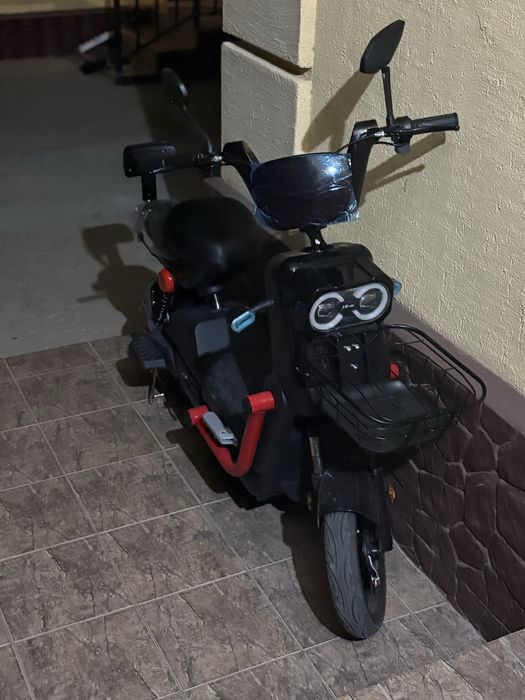 Состаяеия ляля без царапин новый без горантий