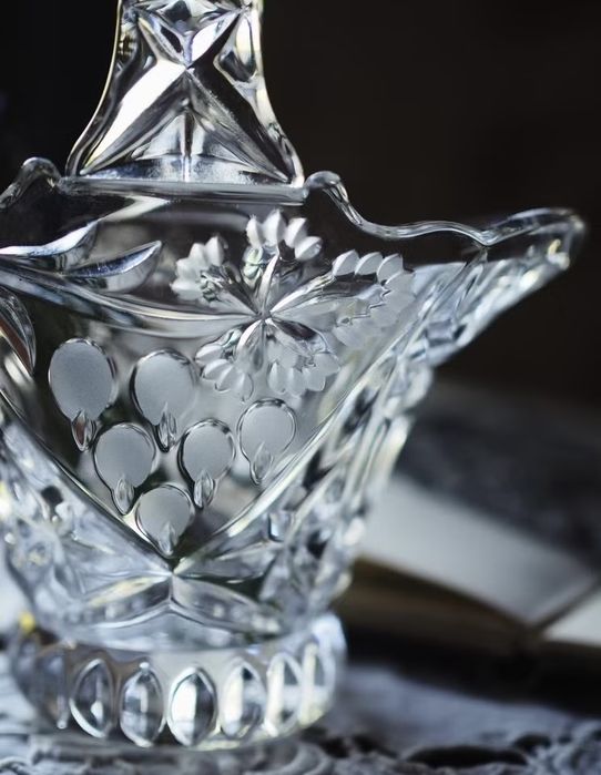 Немска кристална ваза/кошница на Anna Hütte Bleikristall
