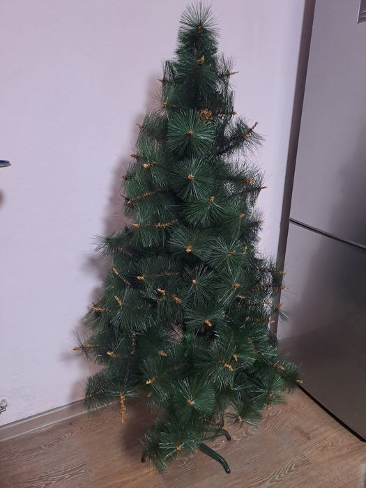 Ёлка высота 1,5 м