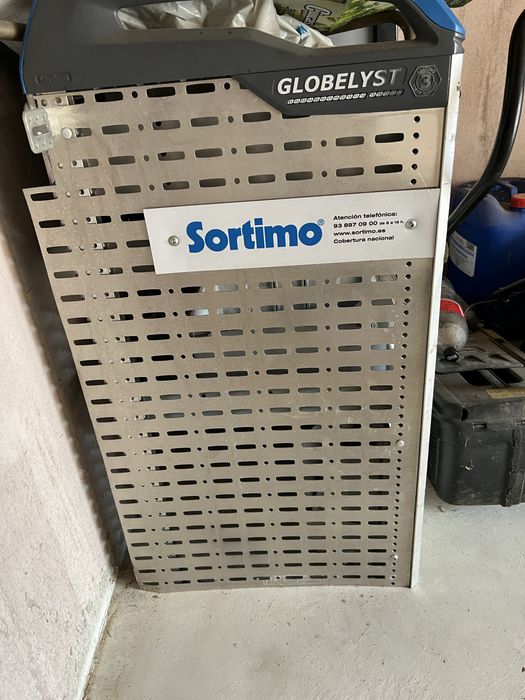 Dulap pentru scule pentru masină,