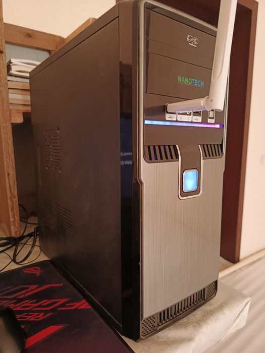 L.G kapyutur sotiladi srochno