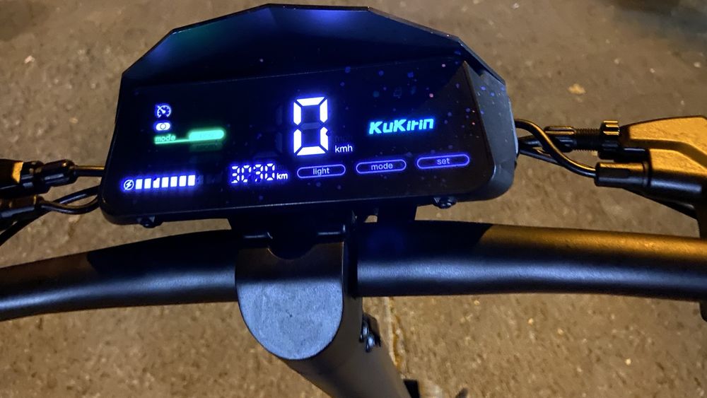 Kukirin g2 fac schimb astept oferte